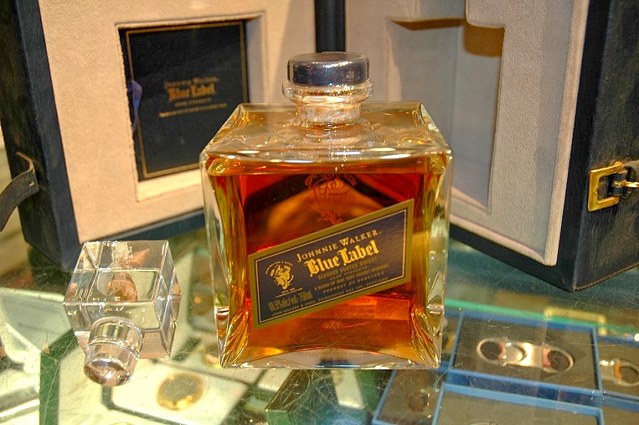 Blue Label 200th Anniversary